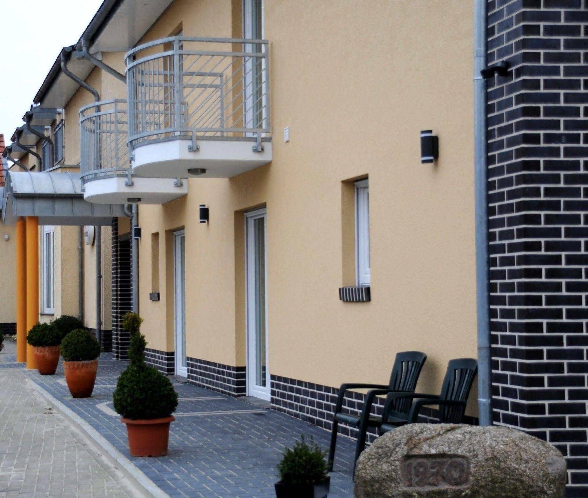Hotel Restaurant Buergerklause Tapken Garrel Zewnętrze zdjęcie